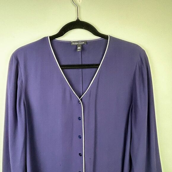 Eileen Fisher Georgette Piped Blouse 100% Silk Crepe Button Down Top Navy Blue M - Picture 3 of 13